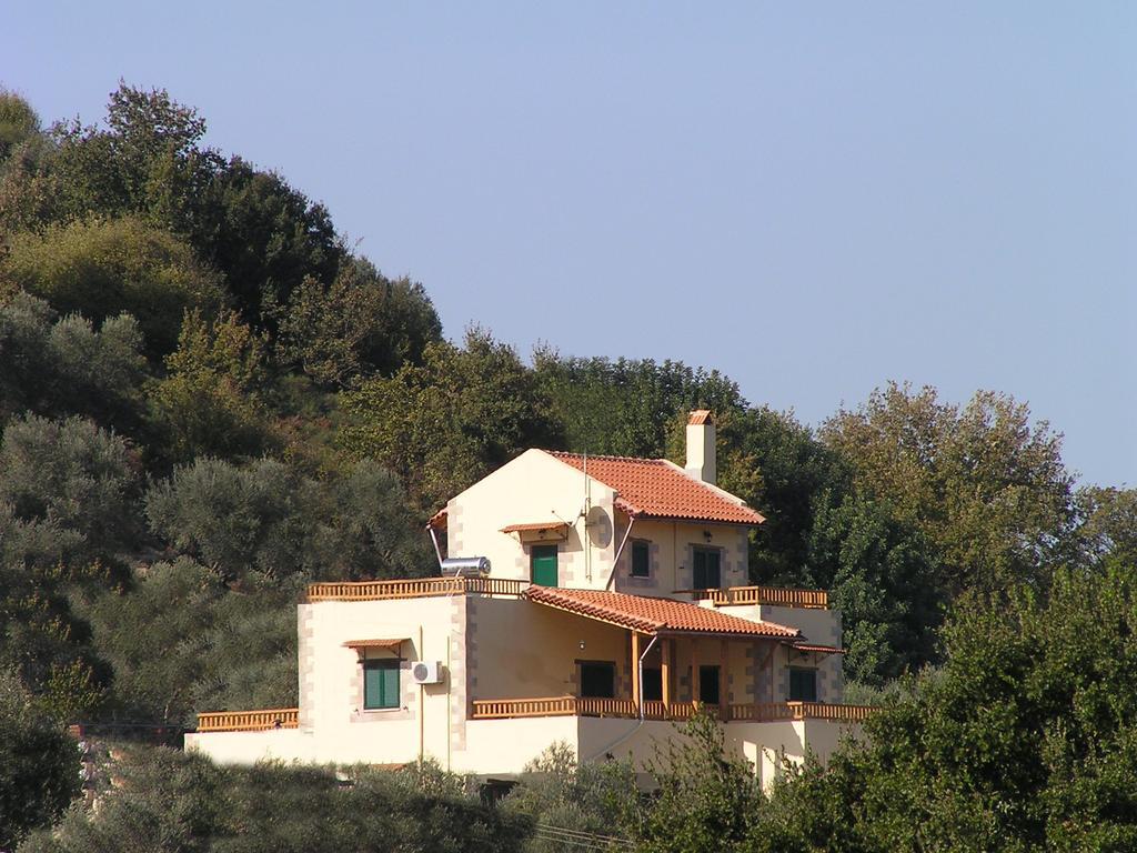 Stratos Villas Kaloniktis エクステリア 写真