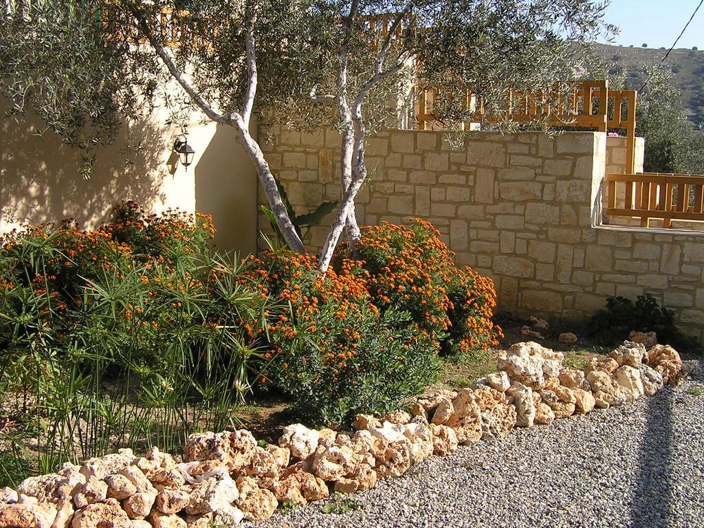 Stratos Villas Kaloniktis エクステリア 写真